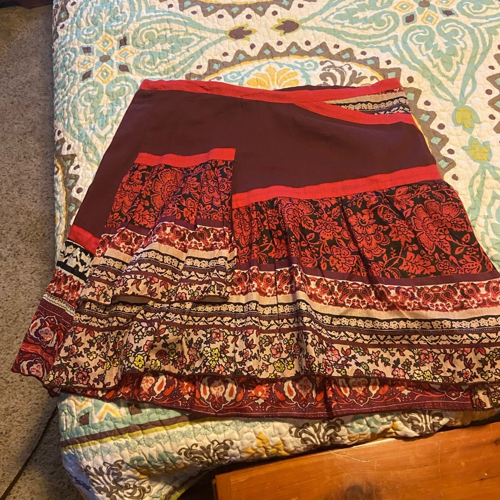 Cute summer bohemian skirt. Never worn. Size large